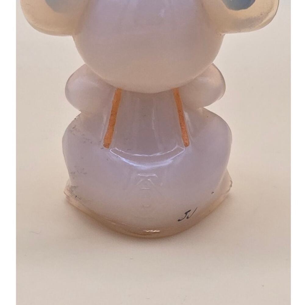 Boyd Glass 2006 Willie Mouse Hand Painted Signed Crown Tuscan - Picture 4 of 8